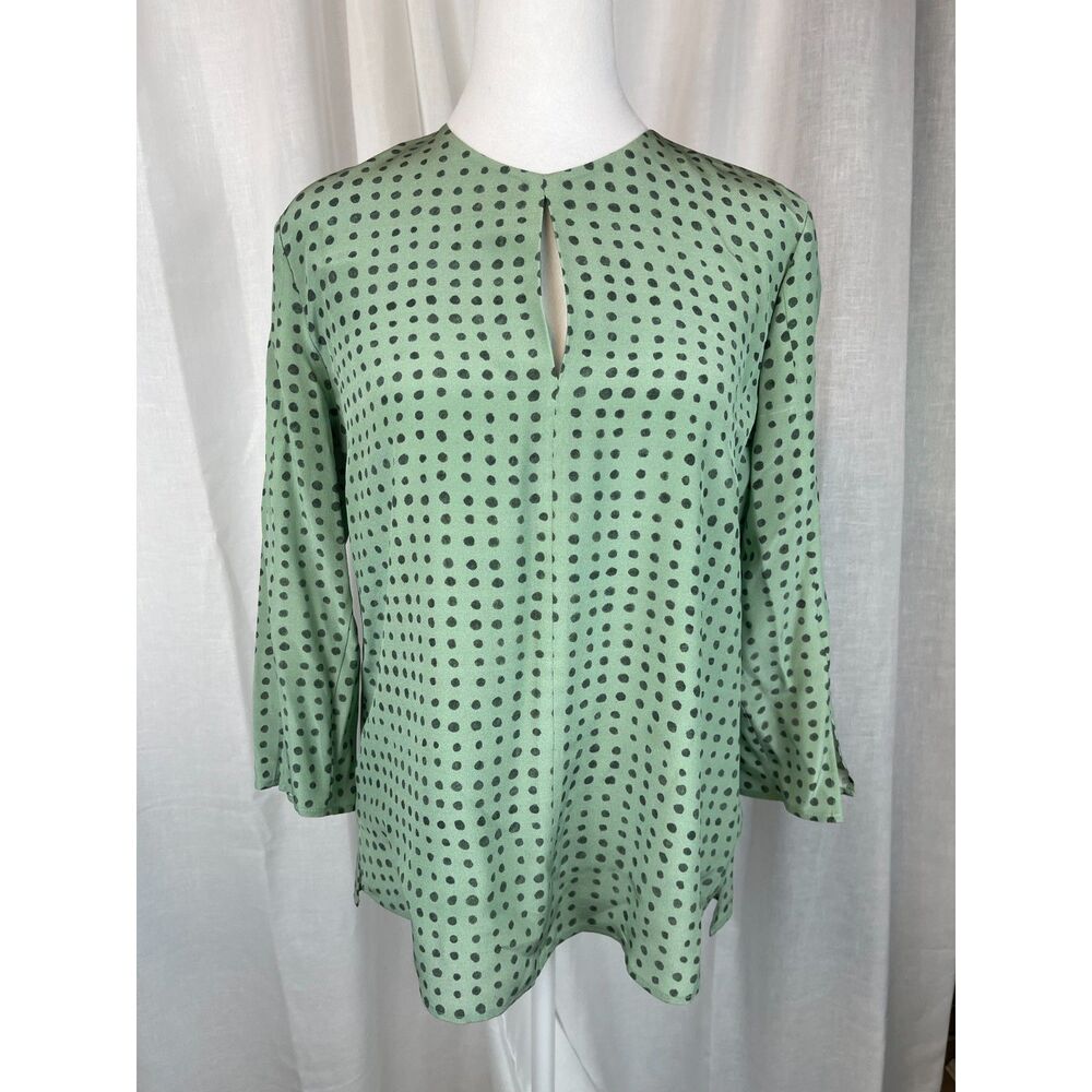 Hugo Boss Mint Green Silk Blouse – US 4 chic, minimalist, modern